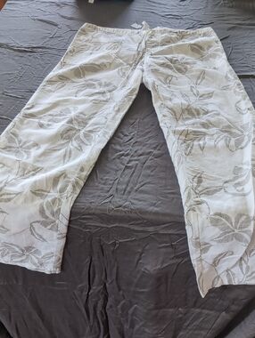 White Linen Blend Pants with Subtle Taupe Leaf Detail